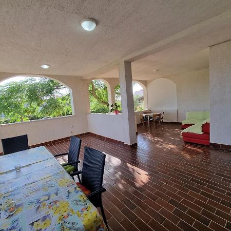 Apartment Grbac Barbat na Rabu 外观 照片