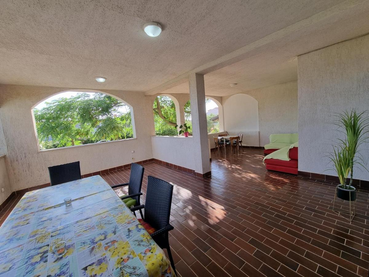Apartment Grbac Barbat na Rabu 外观 照片